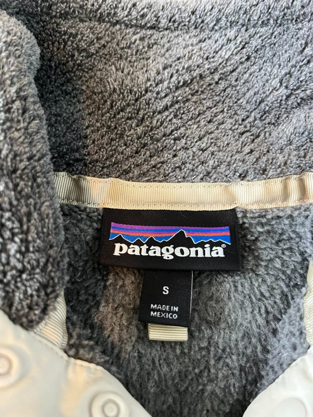 Patagonia Re-Tool Snap-T Fleece Pullover, Feather Grey/Ivory, W's Small - Picture 8 of 11